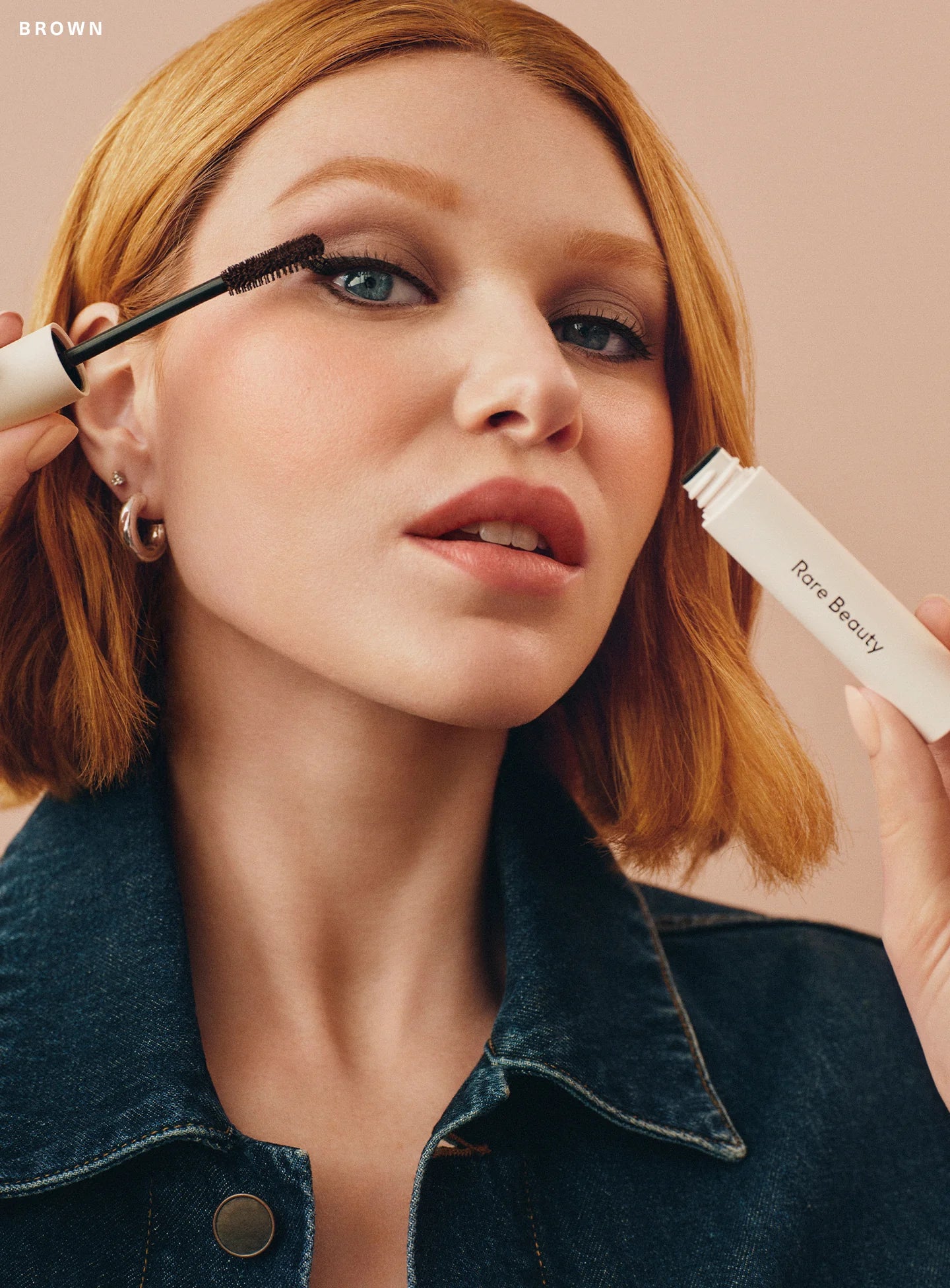 Perfect Strokes Universal Volumizing Mascara Brown