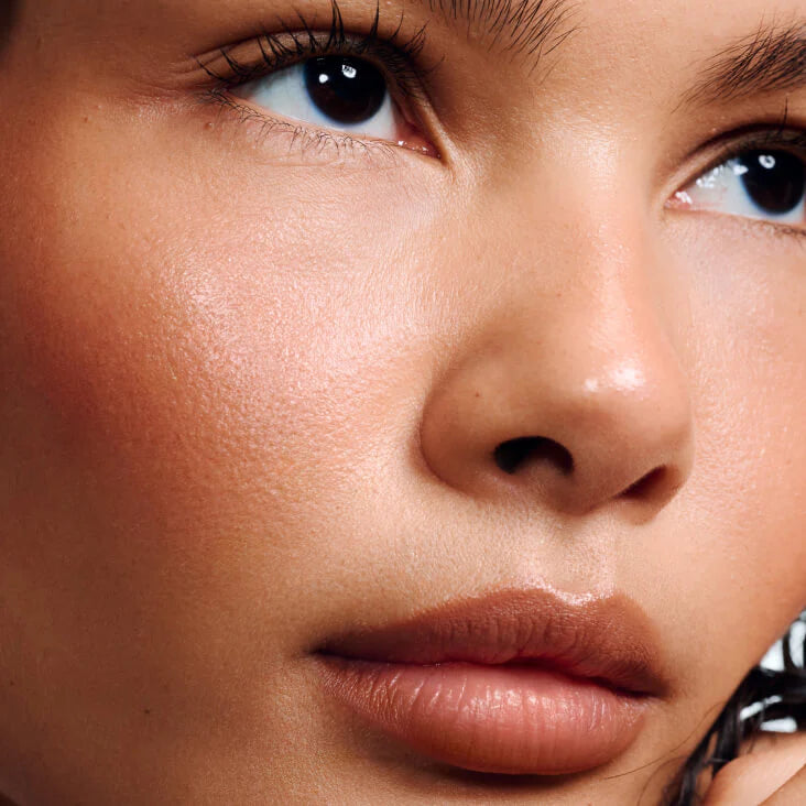 peptide lip shape bend