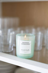Santal & Vanilla 10 oz scented candle