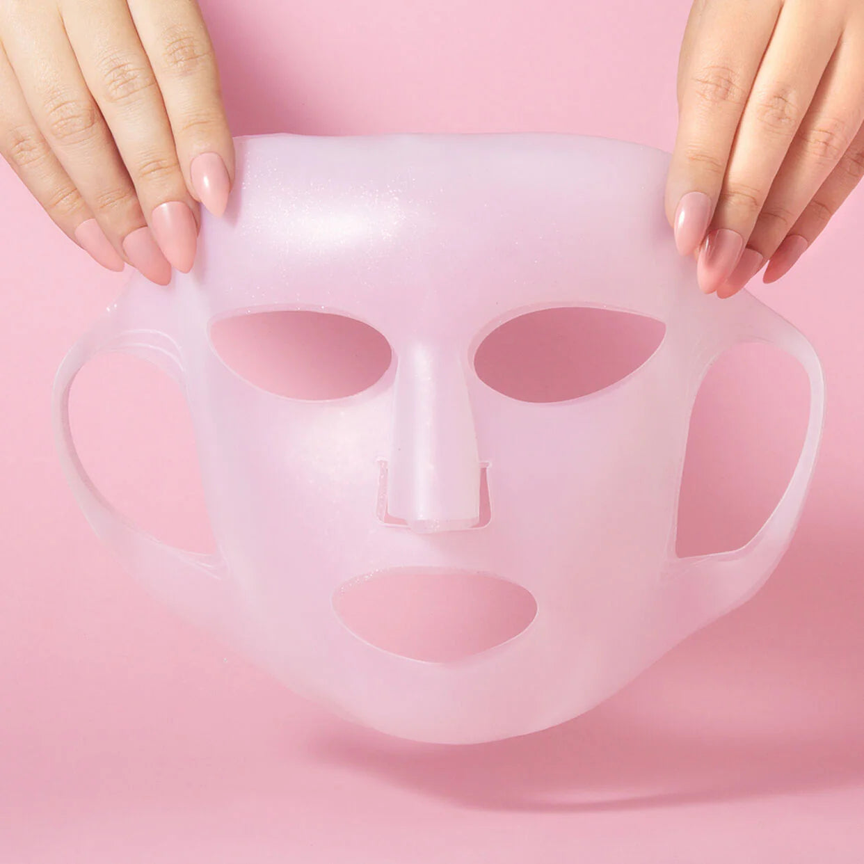 Wrap It Up Face Mask Holder