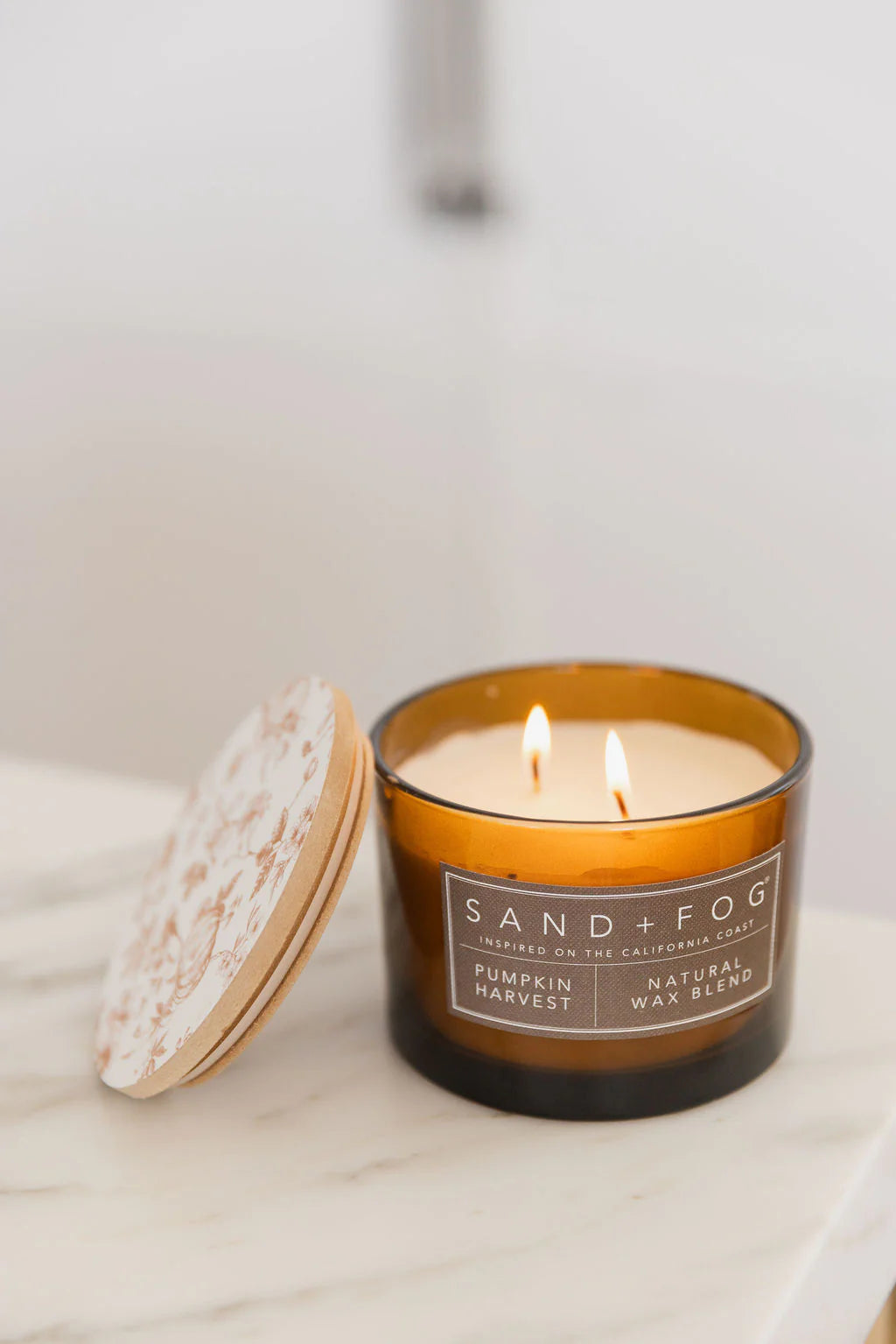 Pumpkin Harvest 12 oz scented candle