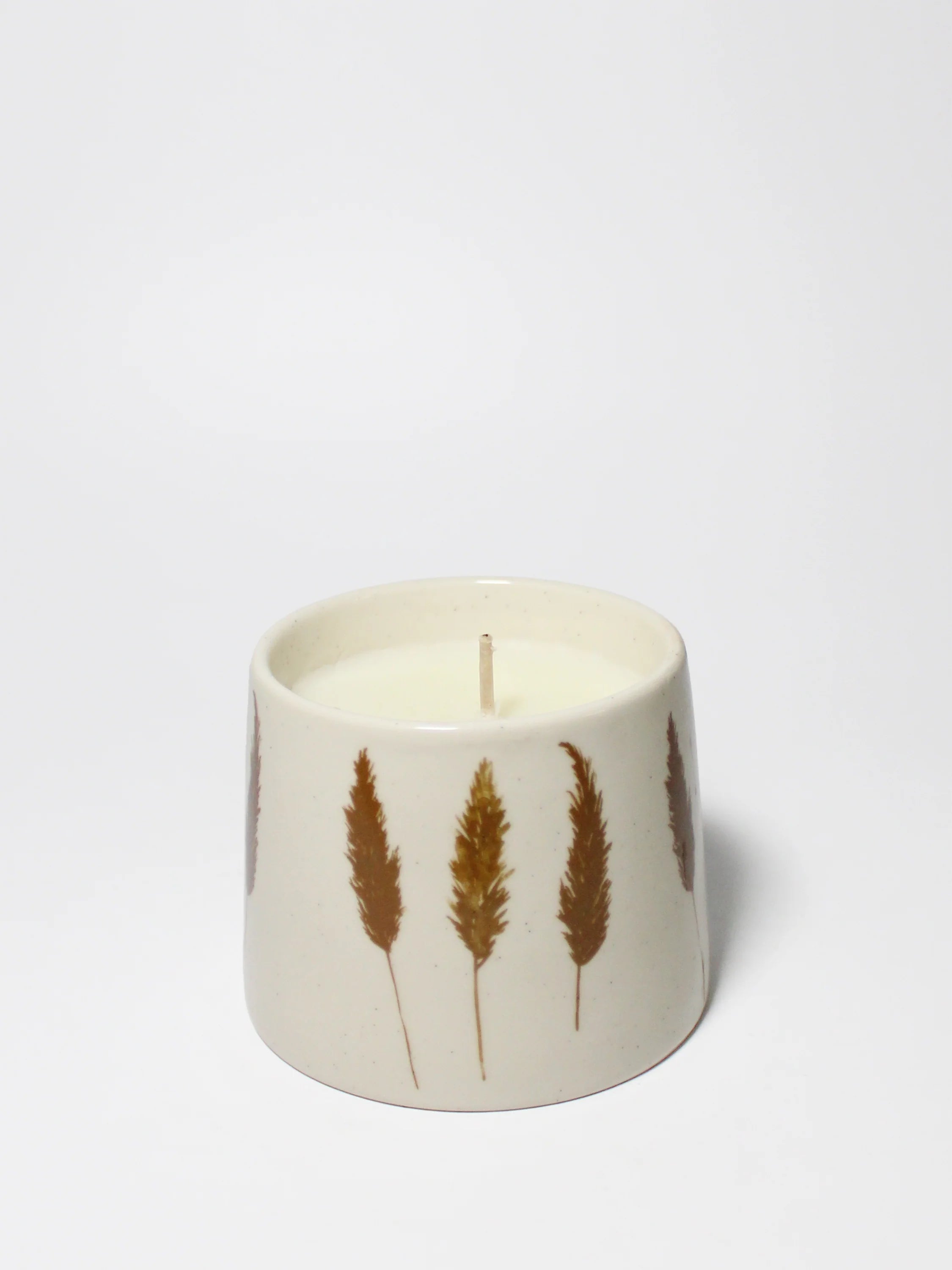 Amber & Fig Natural Home 7 oz scented candle