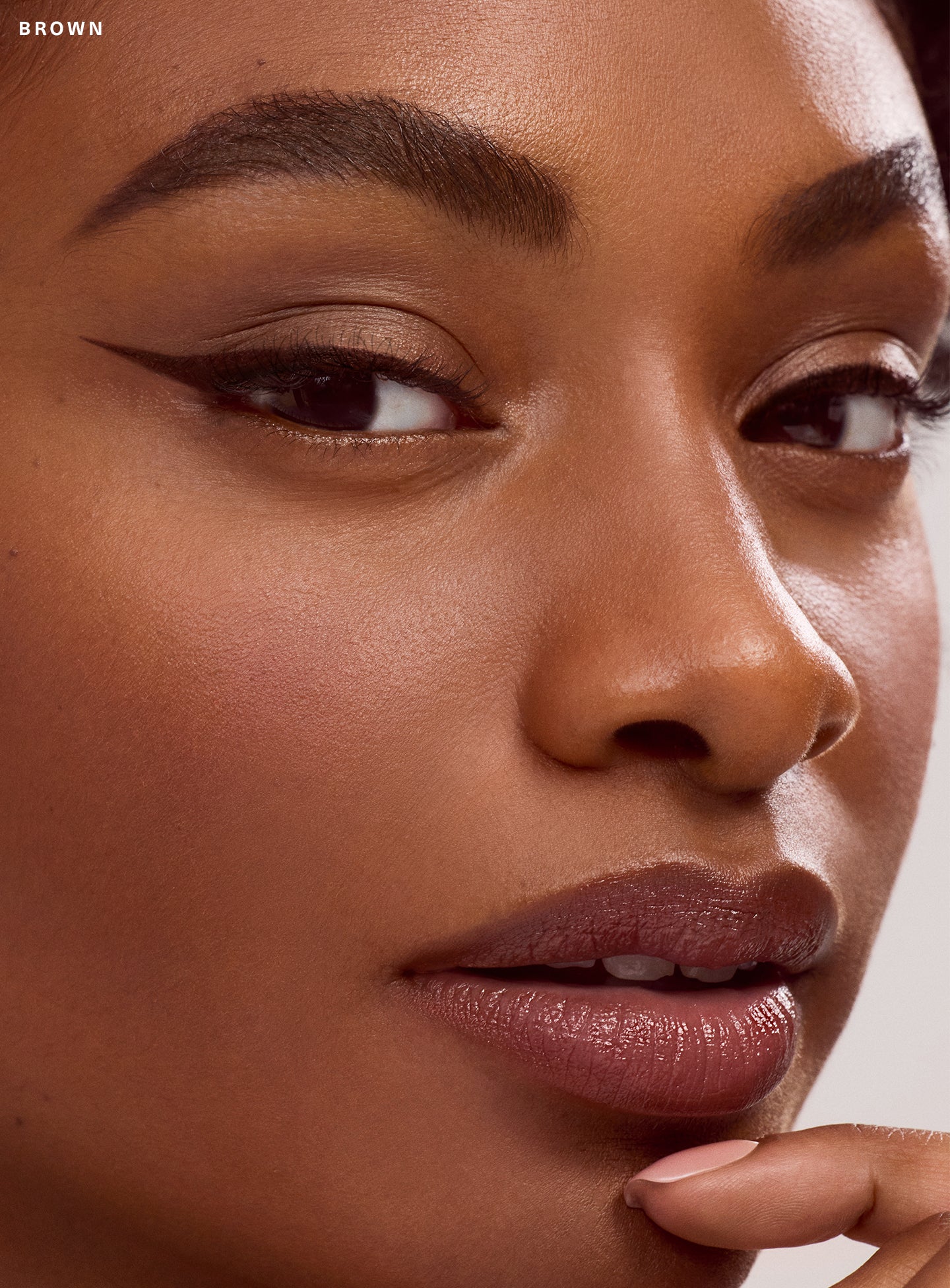 Perfect Strokes Matte Liquid Liner Brown