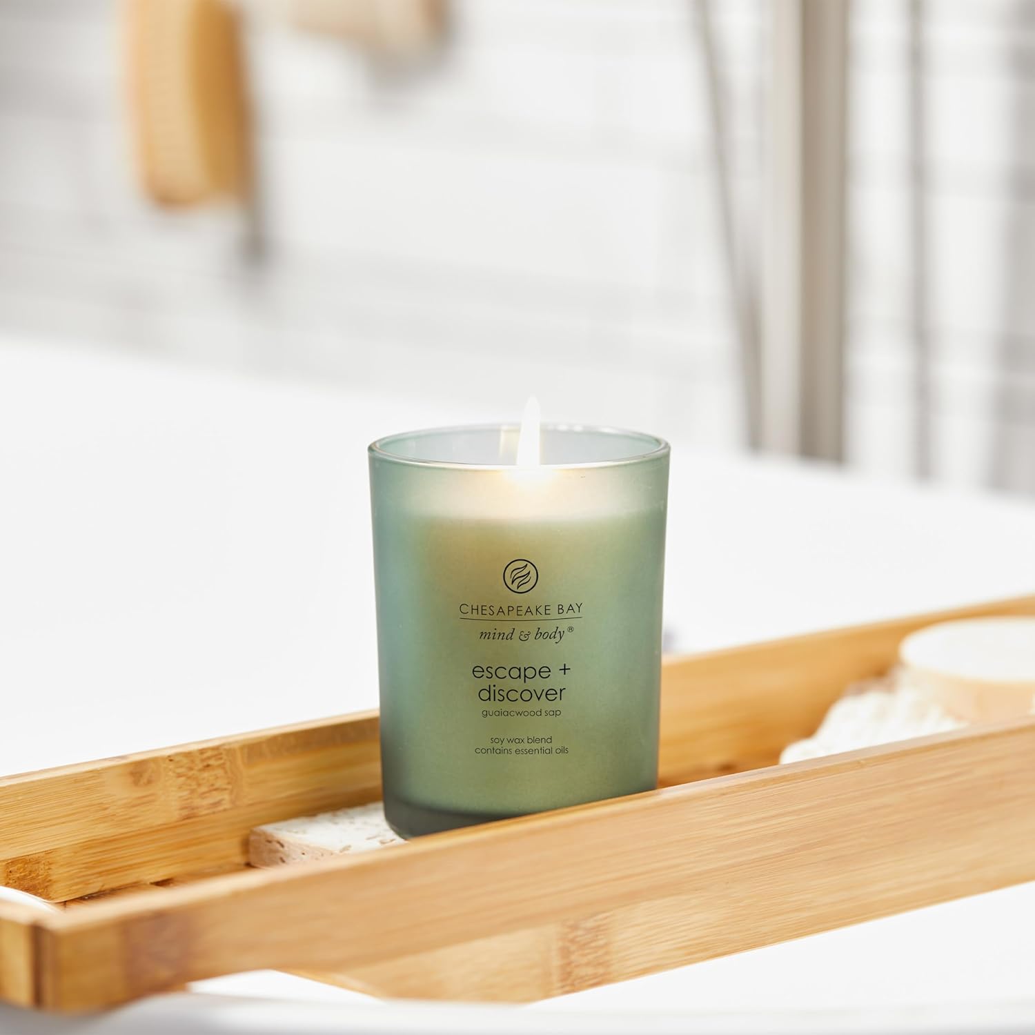 Candle Escape Discover Medium Jar