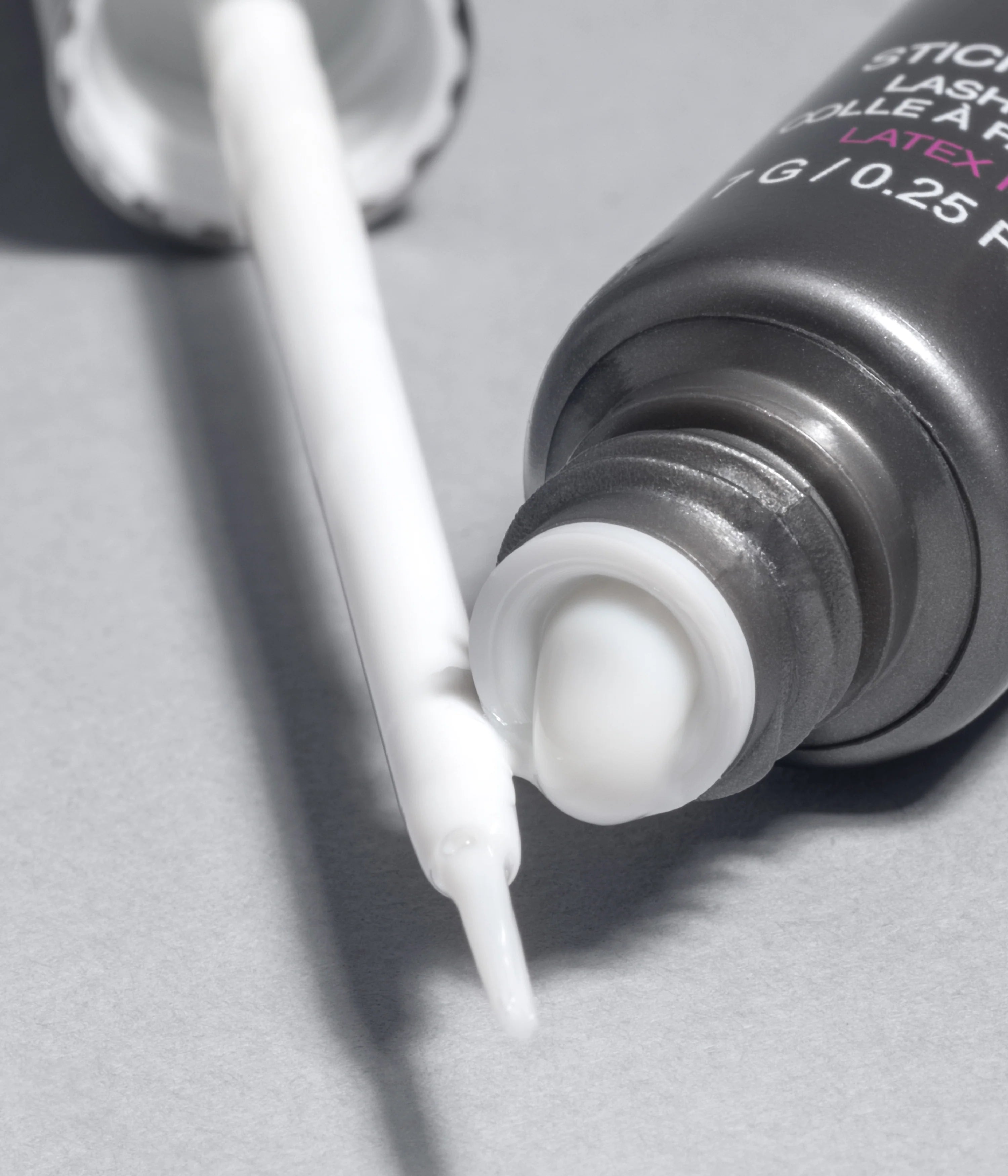 Sticky Tack Latex Free Lash Glue