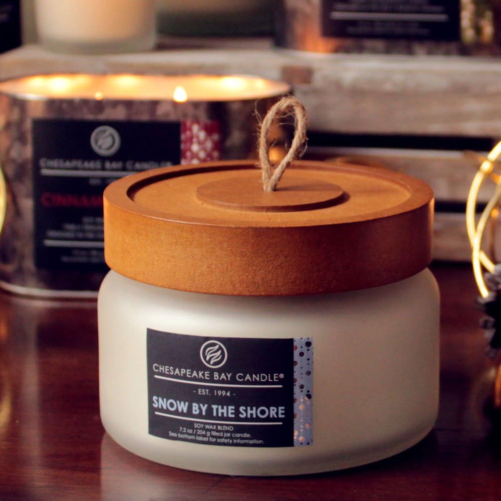 Candle Heritage Scented Candle Snow by the Shore Small