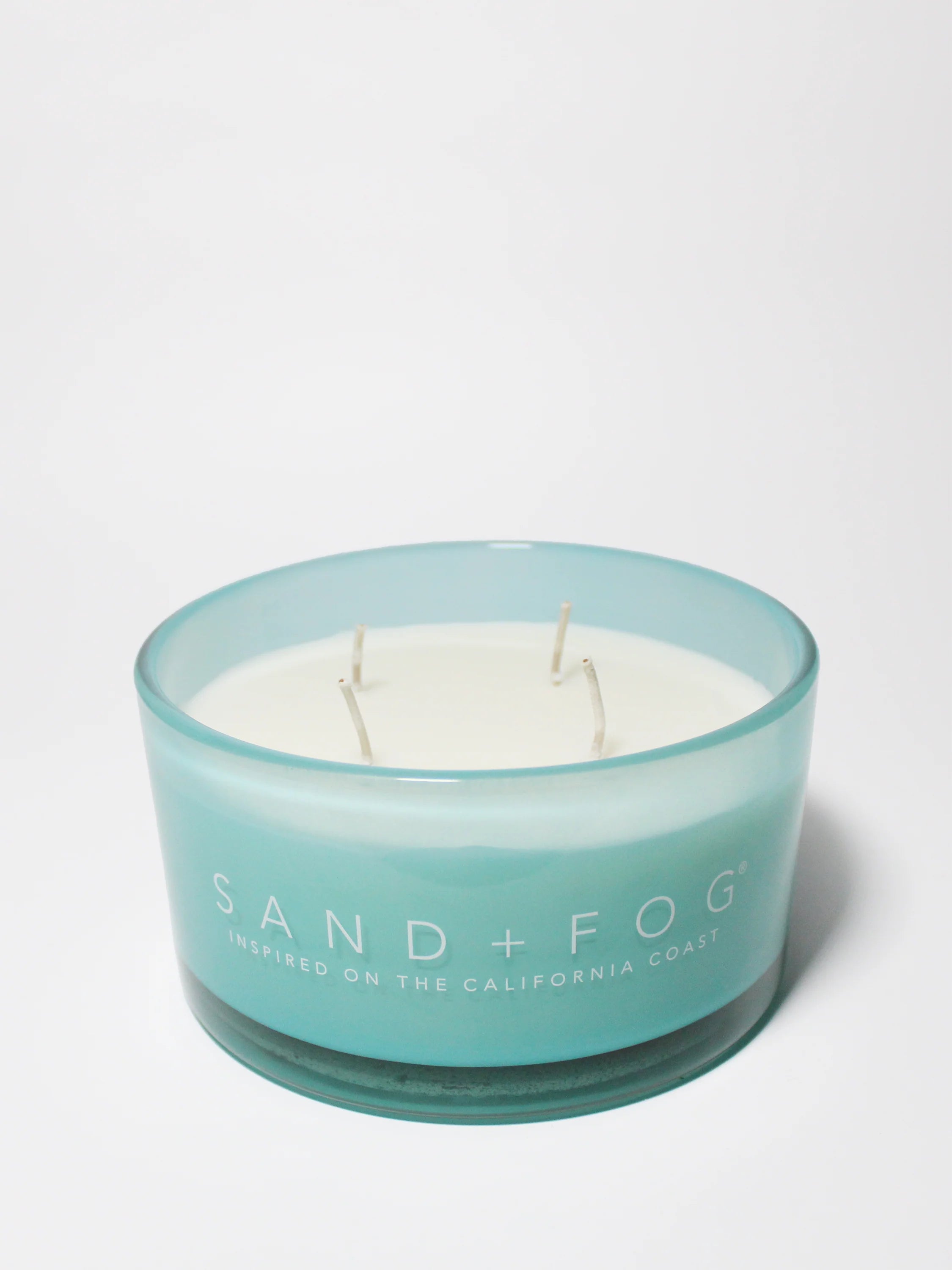Newport 23 oz scented candle