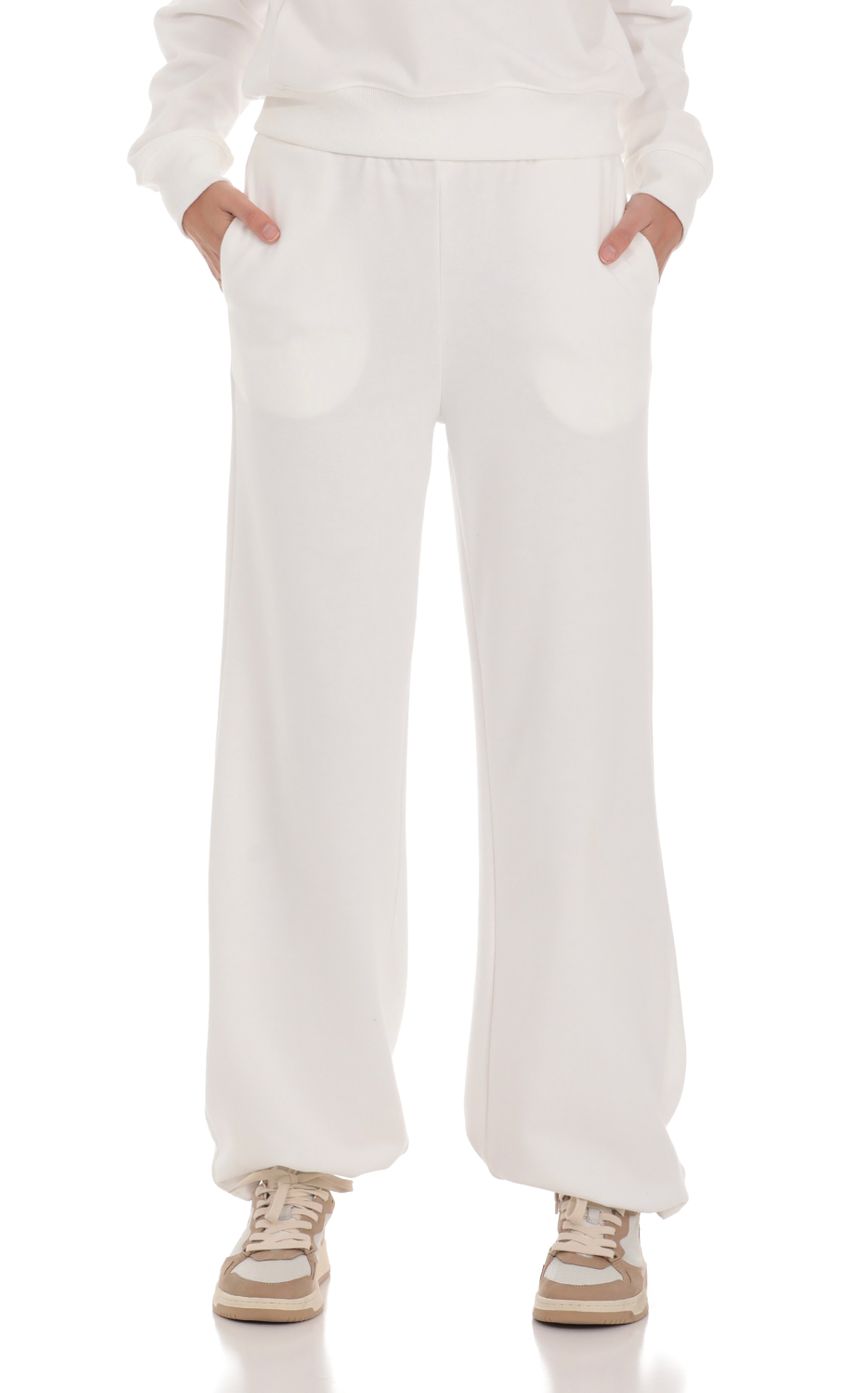 Heart Pocket Sweatpants in White