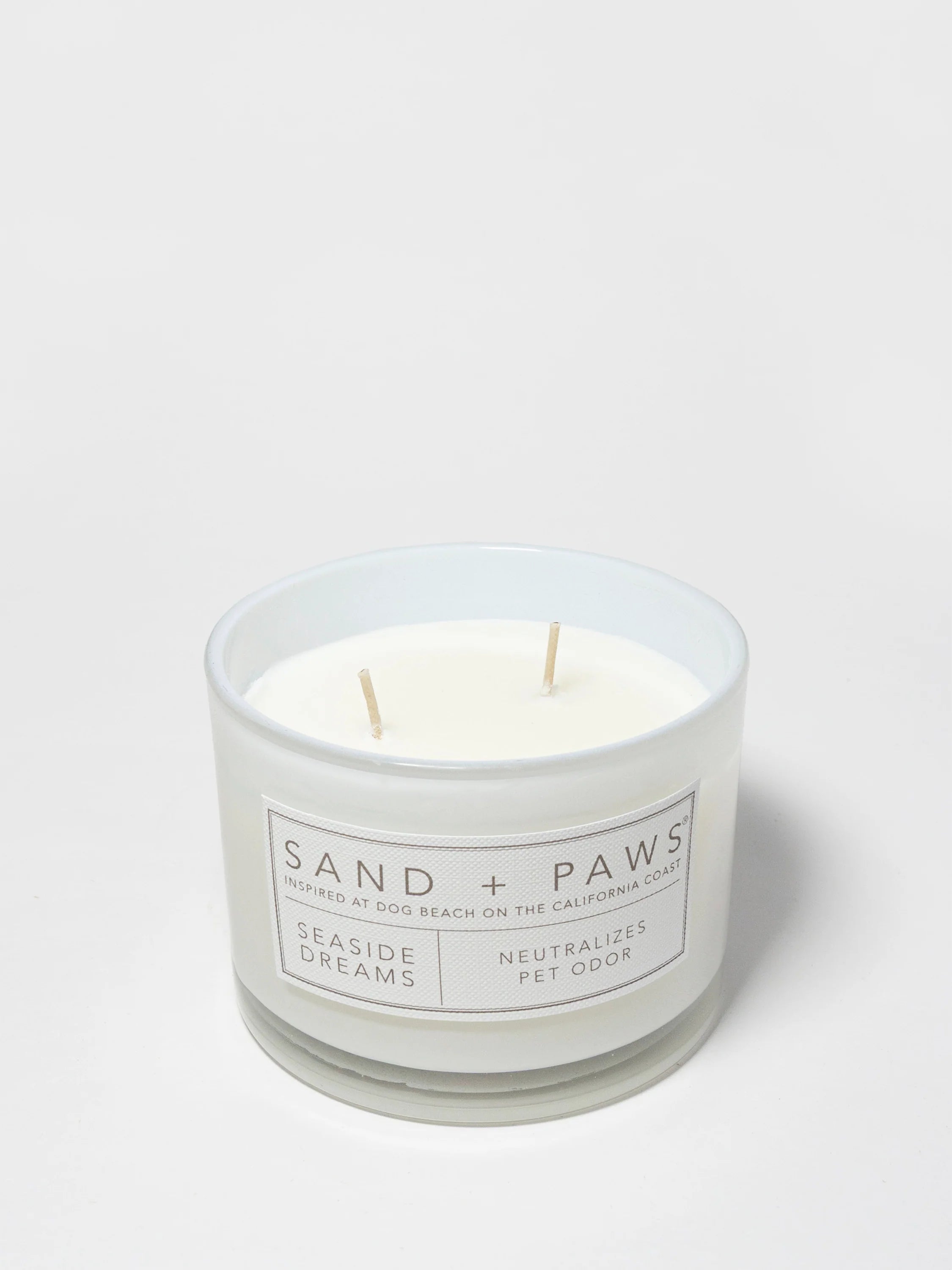Sand + Paws Seaside Dreams 12 oz scented candle