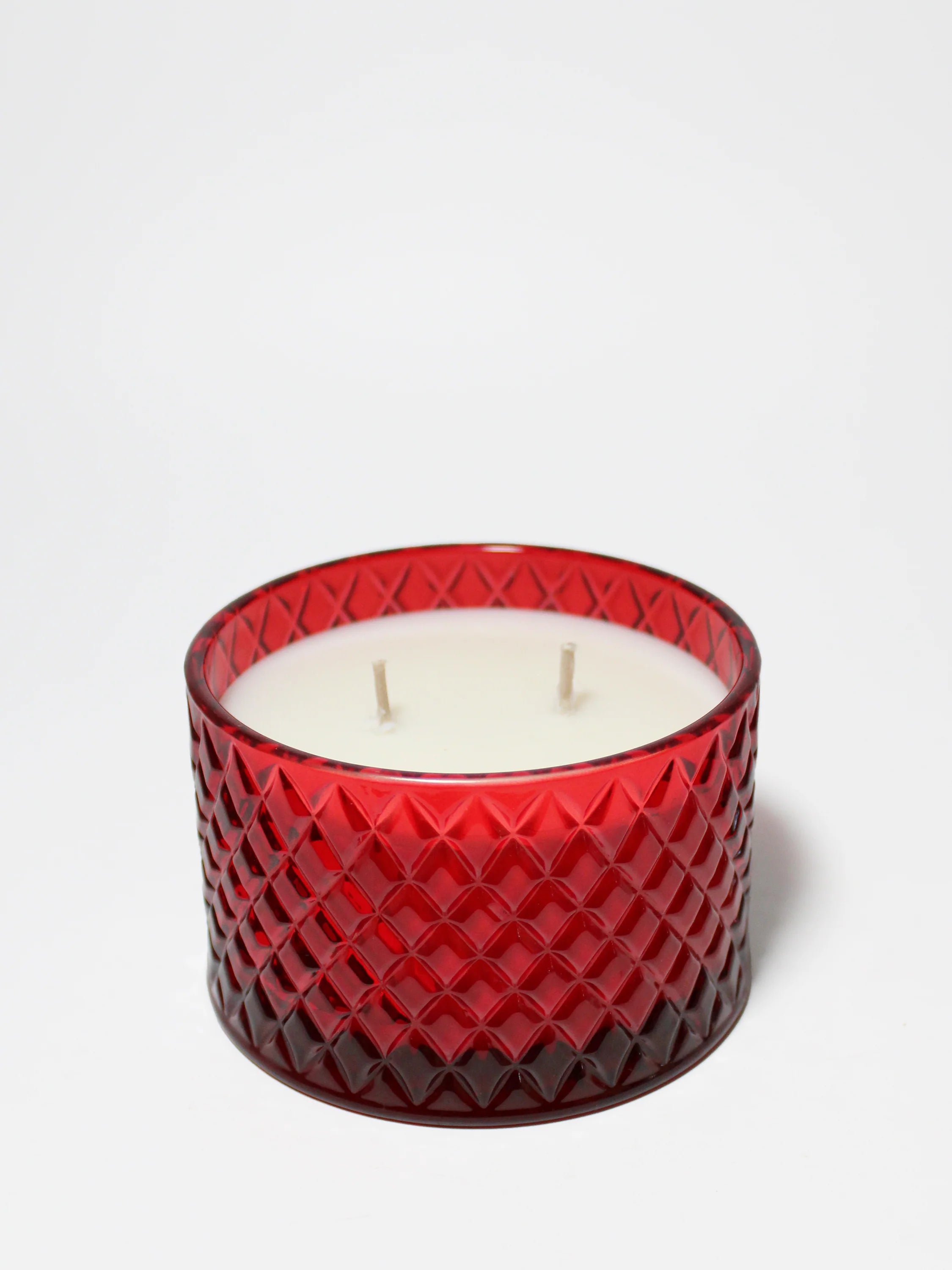 Winter Pine 9.5 oz scented candle